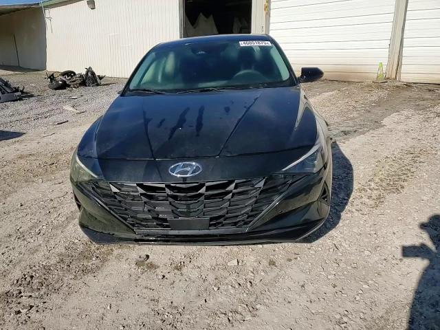 2021 Hyundai Elantra - Image 13