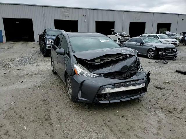 2016 Toyota Prius - Image 11