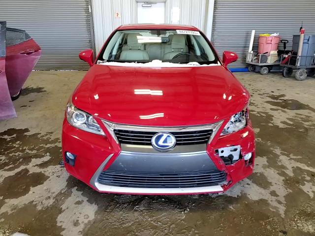 2015 Lexus CT - Image 11