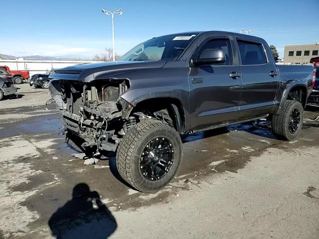 2017 Toyota Tundra - Image 14