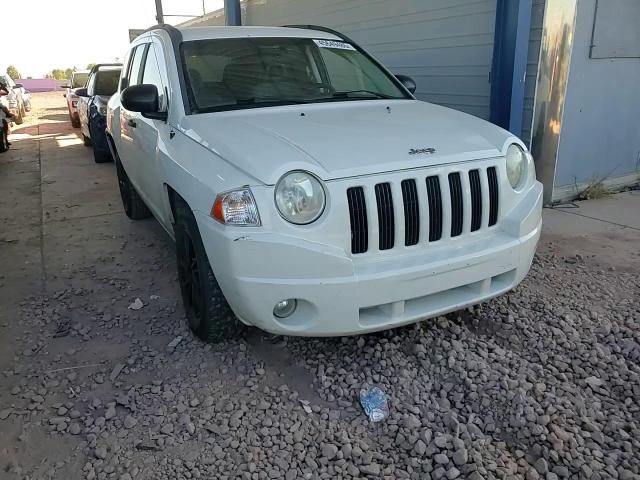 2007 Jeep Compass - Image 11