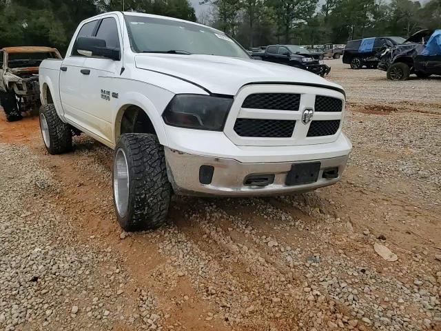 2015 RAM 1500 - Image 10