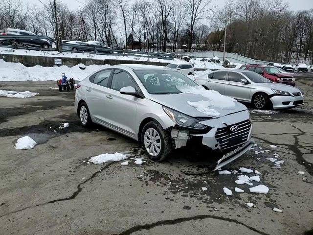2020 Hyundai Accent - Image 11