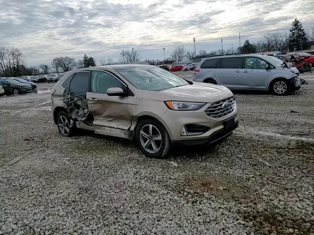 2020 Ford Edge - Image 11