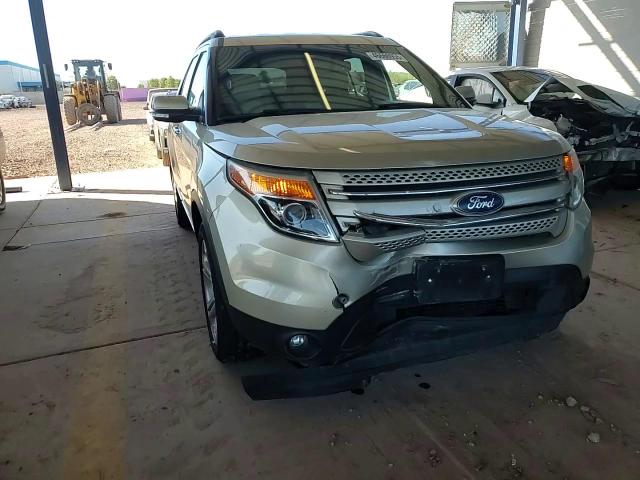 2011 Ford Explorer - Image 11