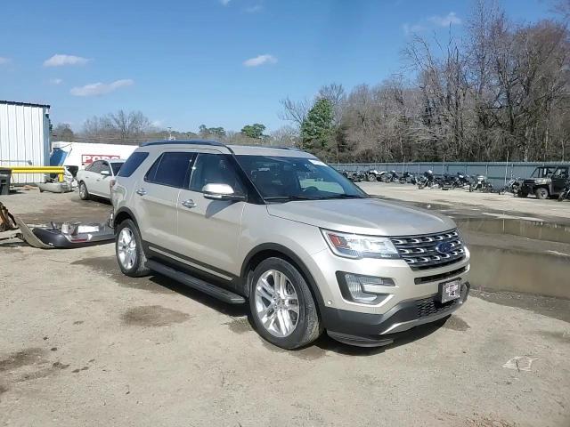 2017 Ford Explorer - Image 15