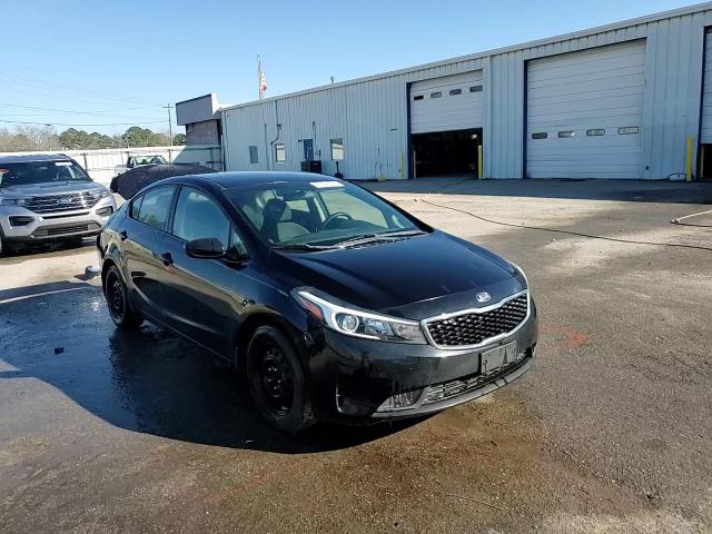 2018 Kia Forte - Image 14