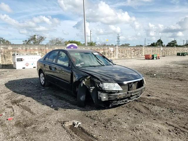 2009 Hyundai Sonata - Image 10