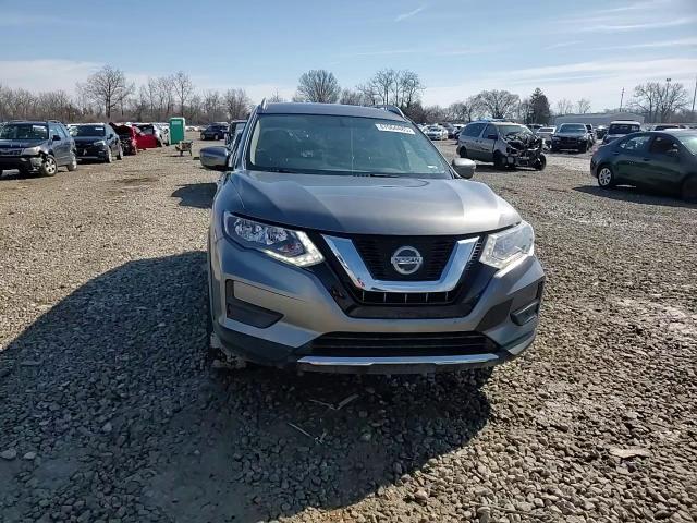 2018 Nissan Rogue - Image 12