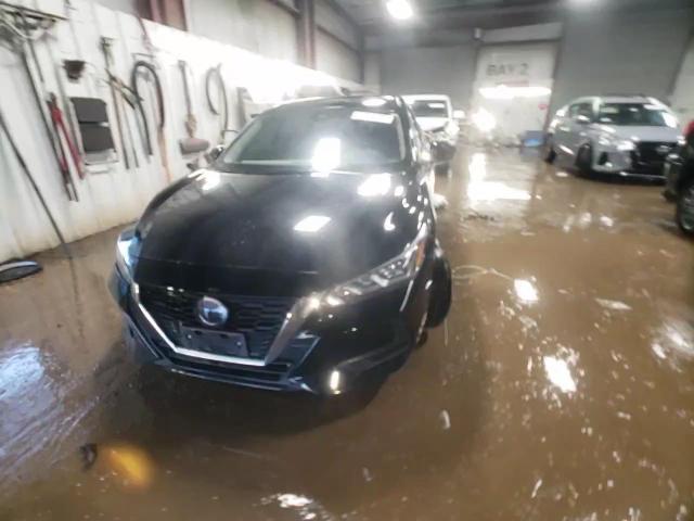 2022 Nissan Sentra - Image 13