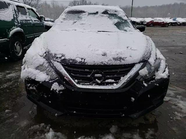 2016 Nissan Altima - Image 11