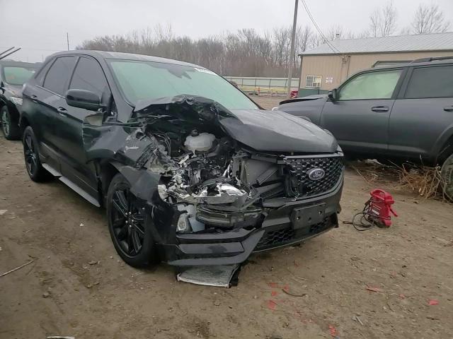 2021 Ford Edge - Image 11