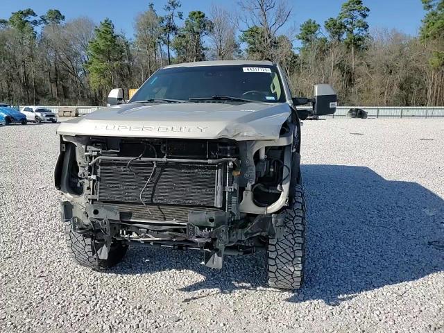 2017 Ford F250 - Image 14