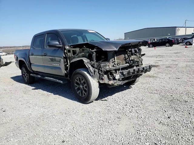 2020 Toyota Tacoma - Image 11