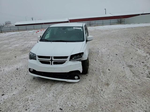 2020 Dodge Caravan - Image 12