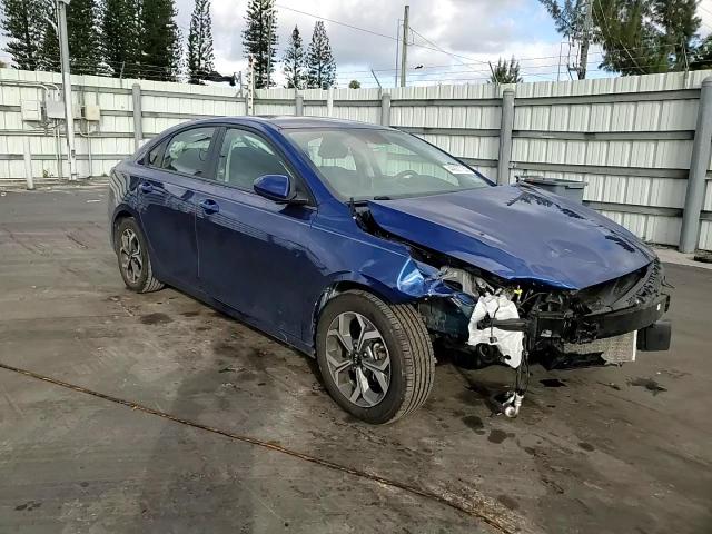 2020 Kia Forte - Image 11