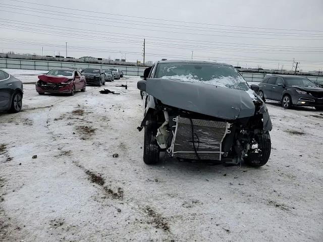 2019 Dodge Caravan - Image 12