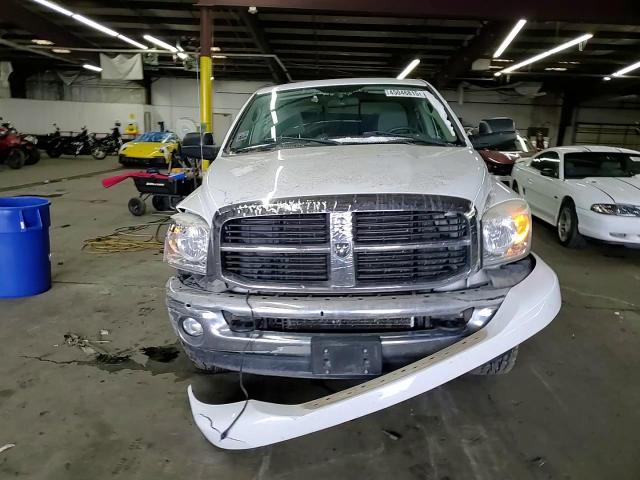 2007 Dodge RAM - Image 11
