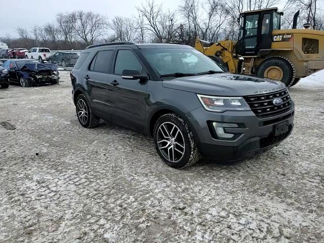 2016 Ford Explorer - Image 15