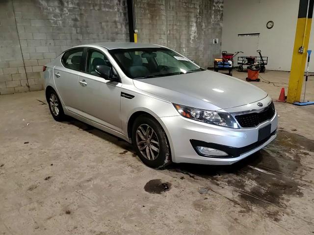 2012 Kia Optima - Image 13