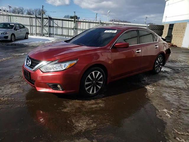 2016 Nissan Altima - Image 13