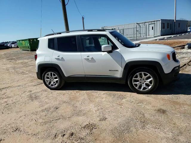 2016 Jeep Renegade - Image 12