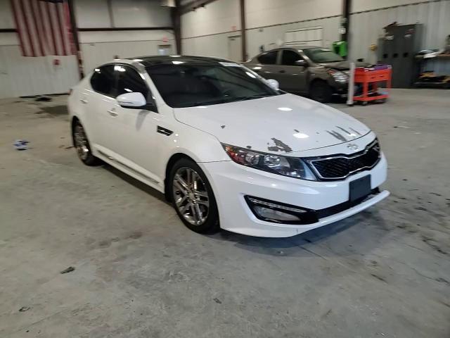 2013 Kia Optima - Image 10