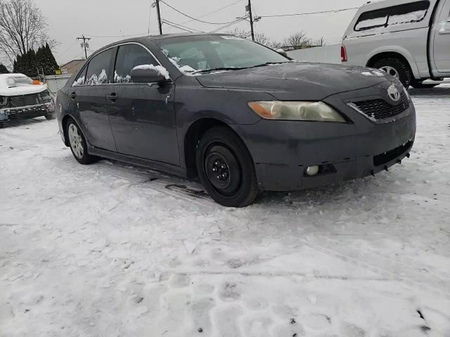 2009 Toyota Camry - Image 11