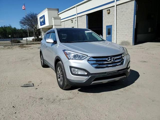 2013 Hyundai Santa Fe - Image 12