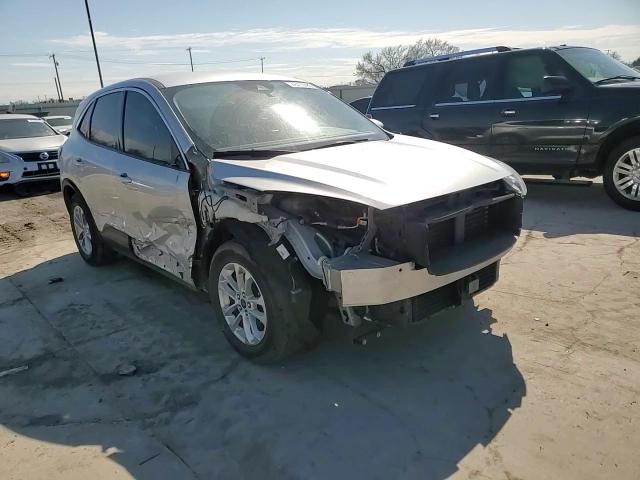 2020 Ford Escape - Image 12