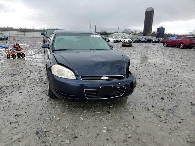 2009 Chevrolet Impala - Image 11