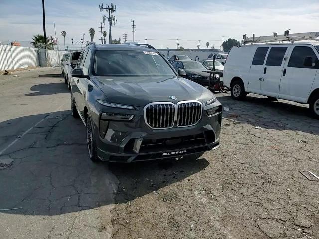 2024 BMW X7 - Image 14