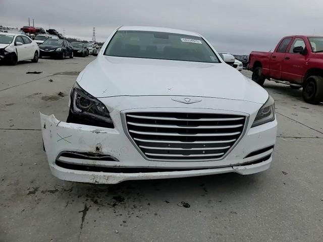 2015 Hyundai Genesis - Image 10