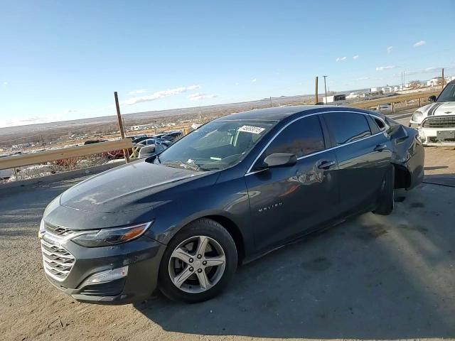 2019 Chevrolet Malibu - Image 10