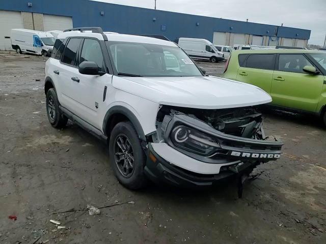 2022 Ford Bronco - Image 12