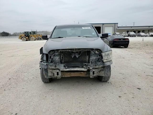2011 Dodge RAM - Image 11