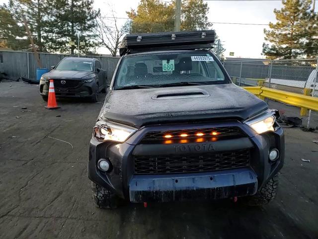 2019 Toyota 4Runner - Image 11