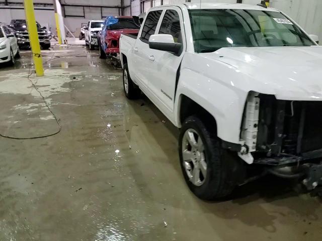 2018 Chevrolet Silverado - Image 14