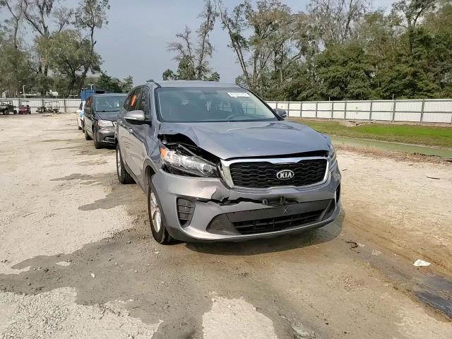 2019 Kia Sorento - Image 14
