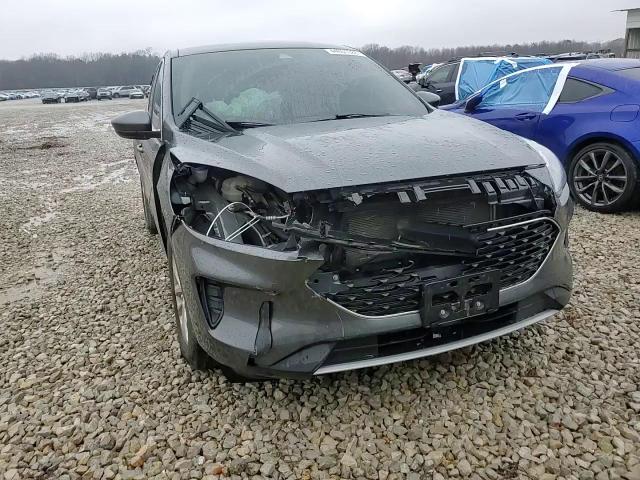 2020 Ford Escape - Image 12