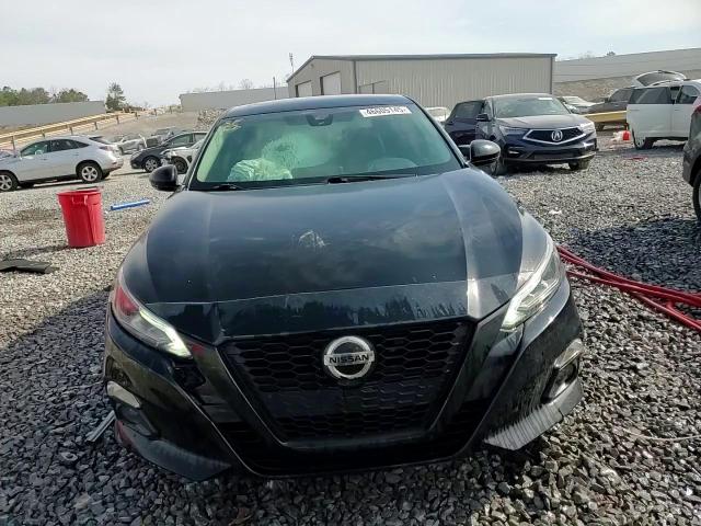 2022 Nissan Altima - Image 13