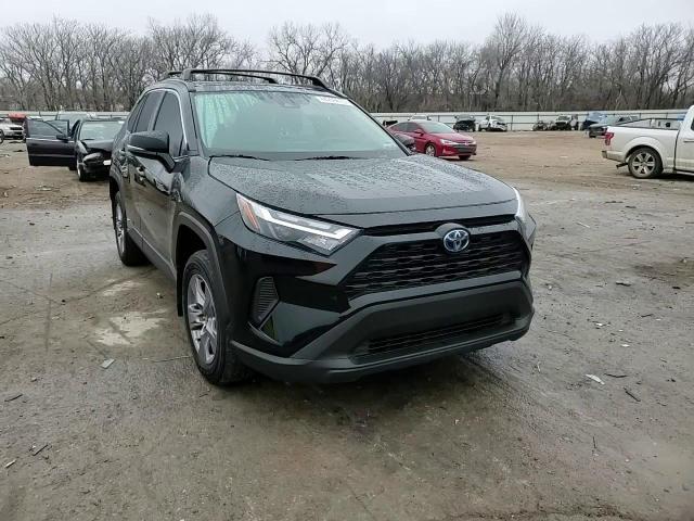 2022 Toyota RAV 4 - Image 11