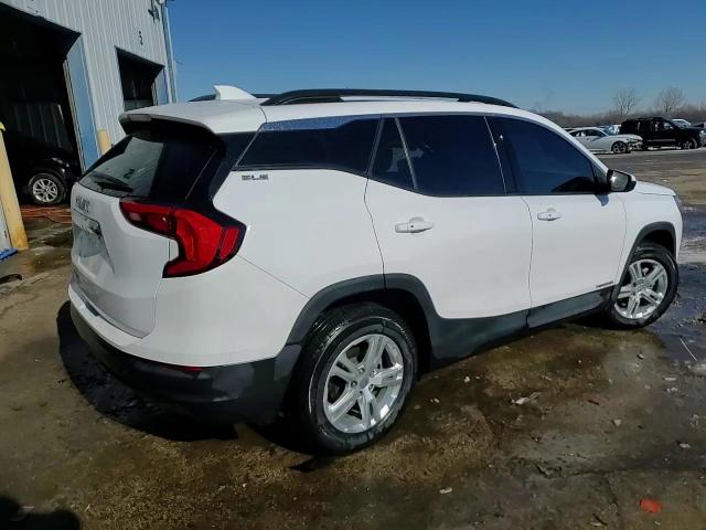 2020 GMC Terrain - Image 14