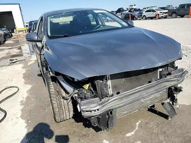 2018 Volvo S60 - Image 14