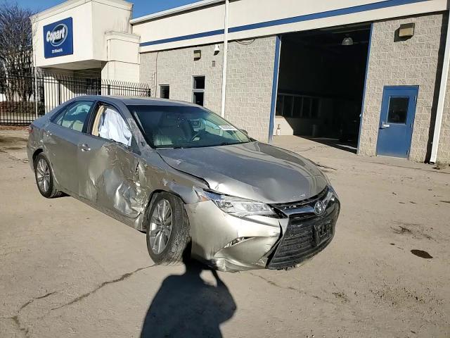 2015 Toyota Camry - Image 11