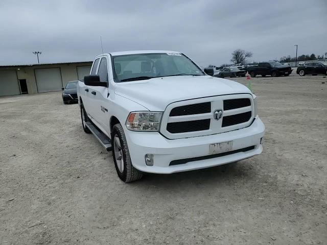 2015 RAM 1500 - Image 10
