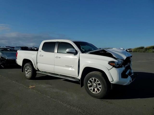 2017 Toyota Tacoma - Image 10