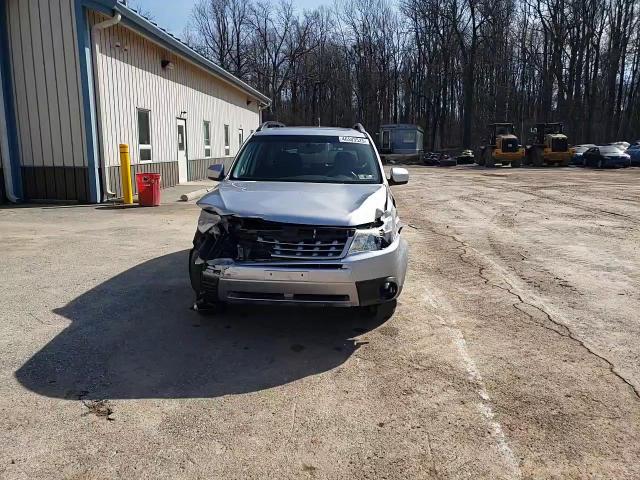 2013 Subaru Forester - Image 14