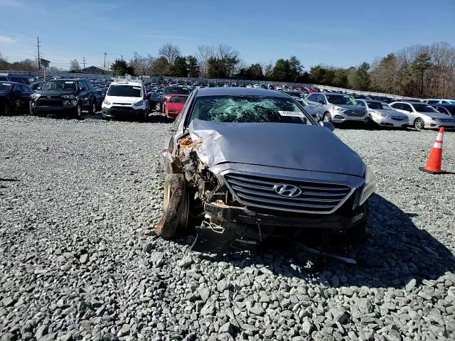 2015 Hyundai Sonata - Image 11