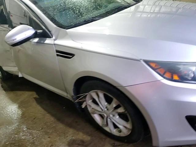 2013 Kia Optima - Image 13